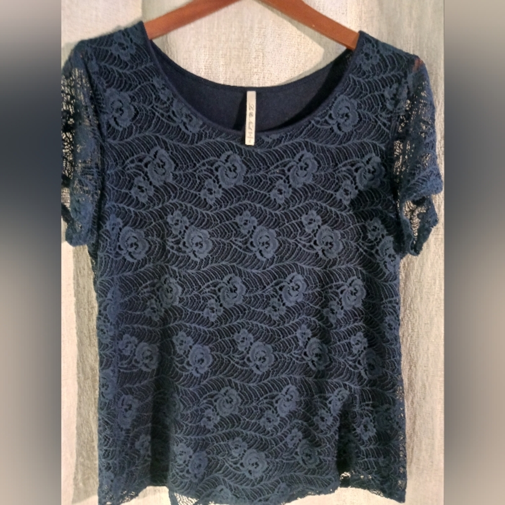 Leo & Nicole floral lace top blouse womens large navy blue
